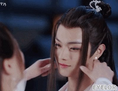 美妆大赛的图怎么画的 - EYELOR美妆